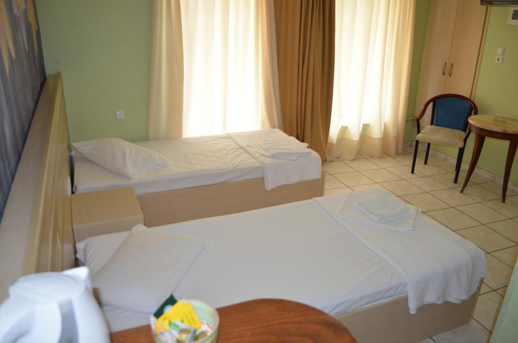 Fontana Rooms Mytilíni Rum bild