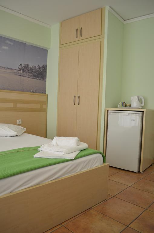 Fontana Rooms Mytilíni Rum bild